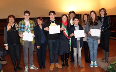 Firenze commemora Mario Luzi premiando nove giovani poeti