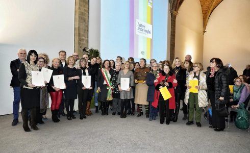 Raccolte lettere di madri per figli scomparsi